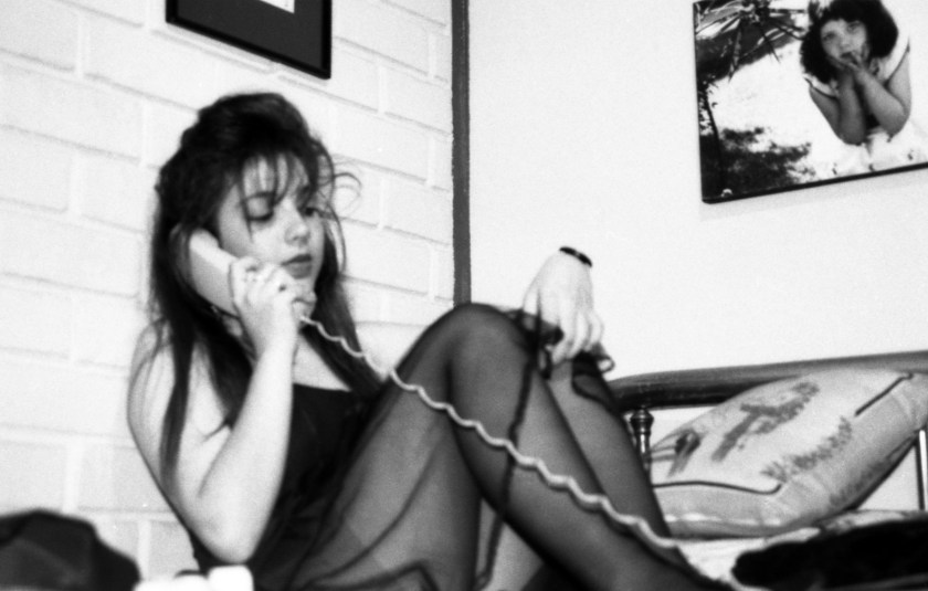 Julia Toro- Adolescencia exhibición Revisionar _ La inscripción de miradas